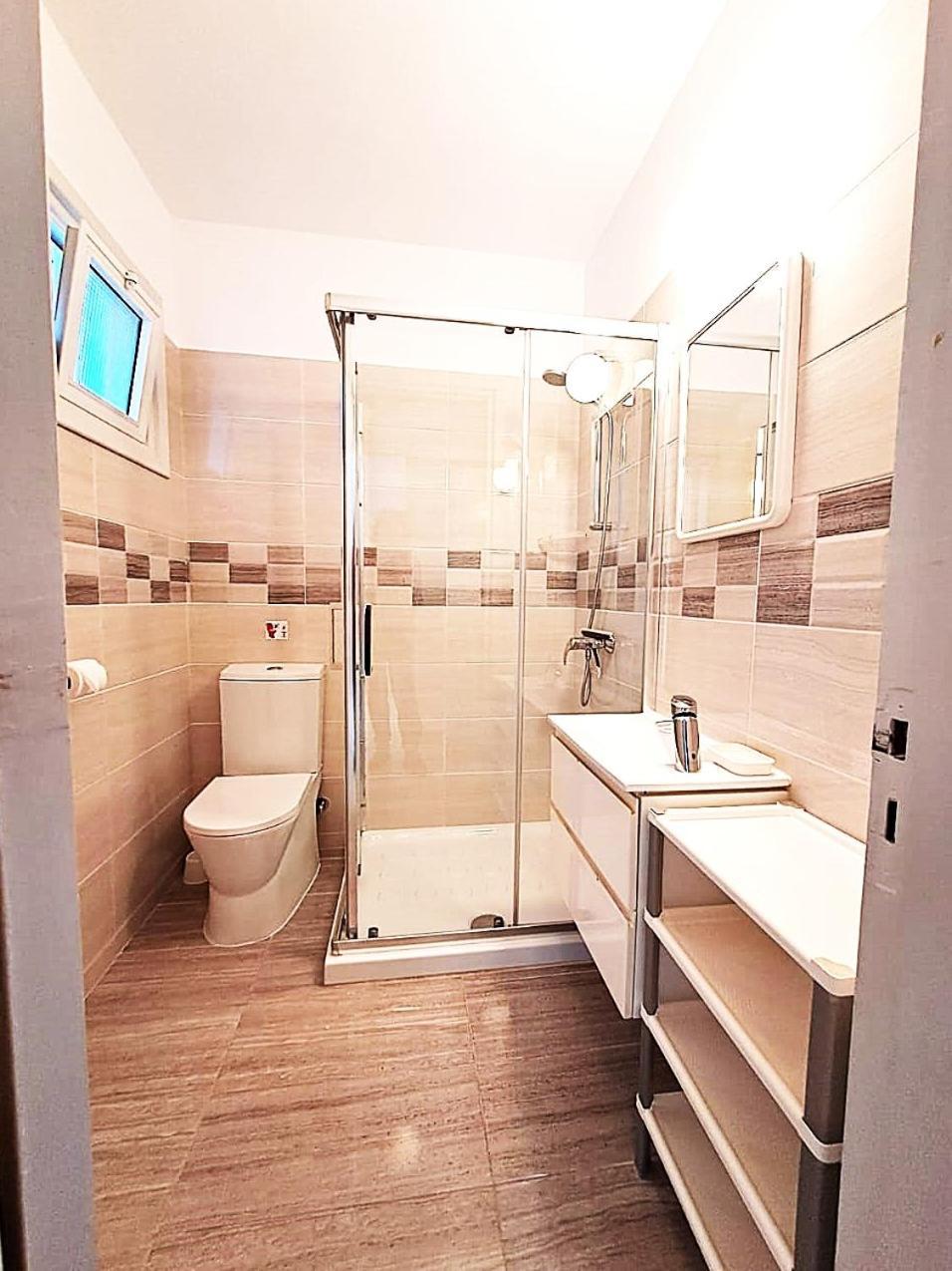 Coral Bay Suite Cyprus Exteriör bild